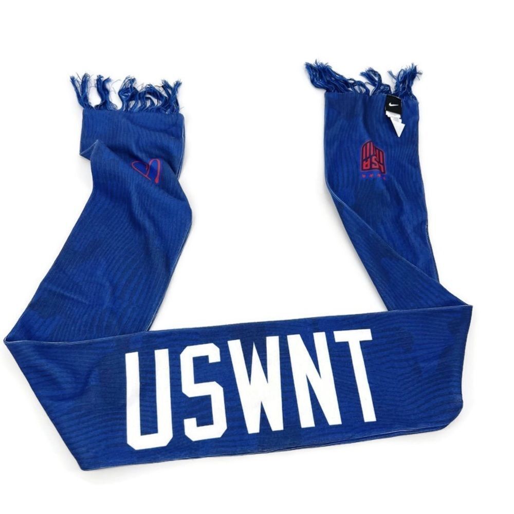 USWNT Local Verbiage Nike Soccer Scarf‎ A-21591